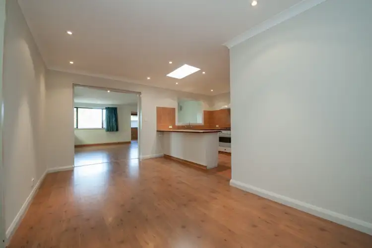 Fourth view of Homely house listing, 82 Warrandyte Drive, Craigie WA 6025