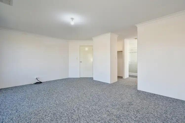 Fifth view of Homely house listing, 4 Wyatt Road, Hocking WA 6065