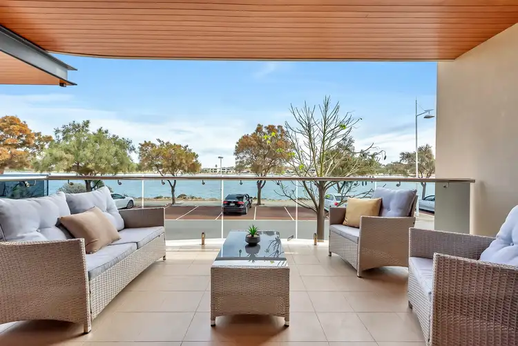 1/3 Galileo Loop, Mandurah WA 6210