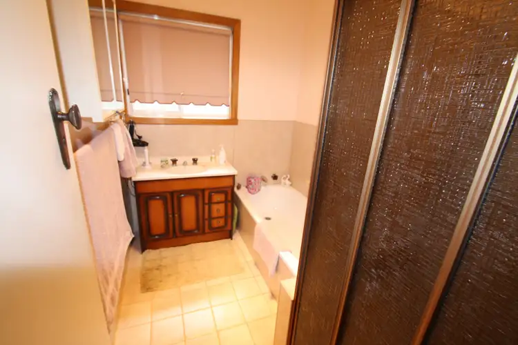 Seventh view of Homely house listing, 103 McConochie Street, Coleraine VIC 3315