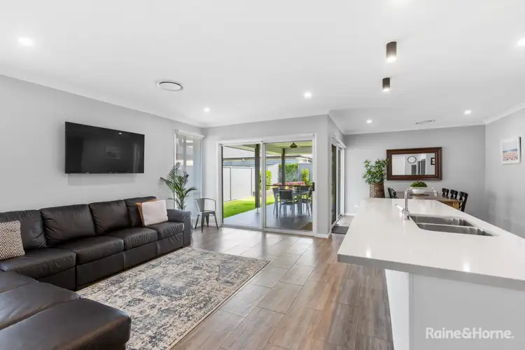 Second view of Homely house listing, 35 Robin Circuit, Tweed Heads South NSW 2486
