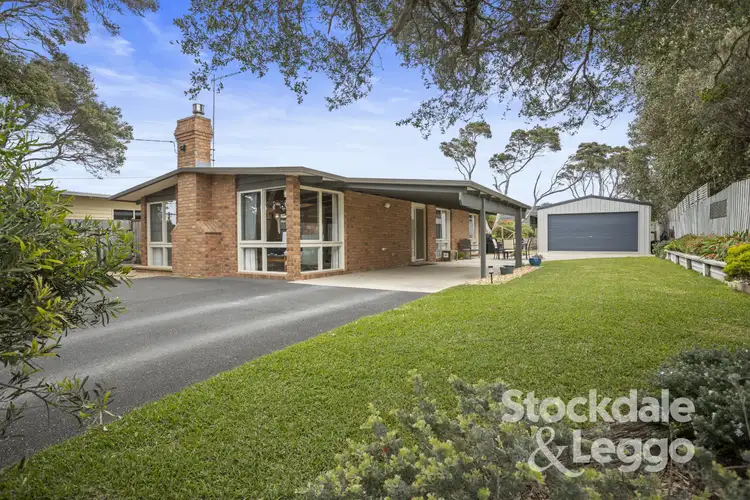 2 Arnold Street, Blairgowrie VIC 3942