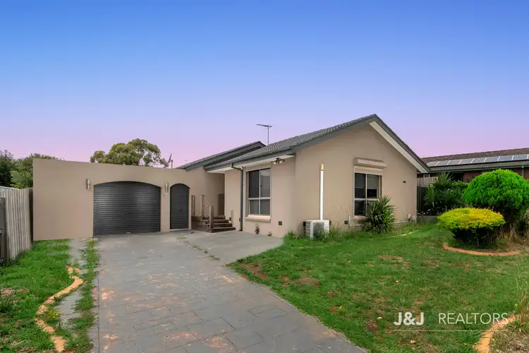 58 Mossgiel Park Drive,, Endeavour Hills VIC 3802