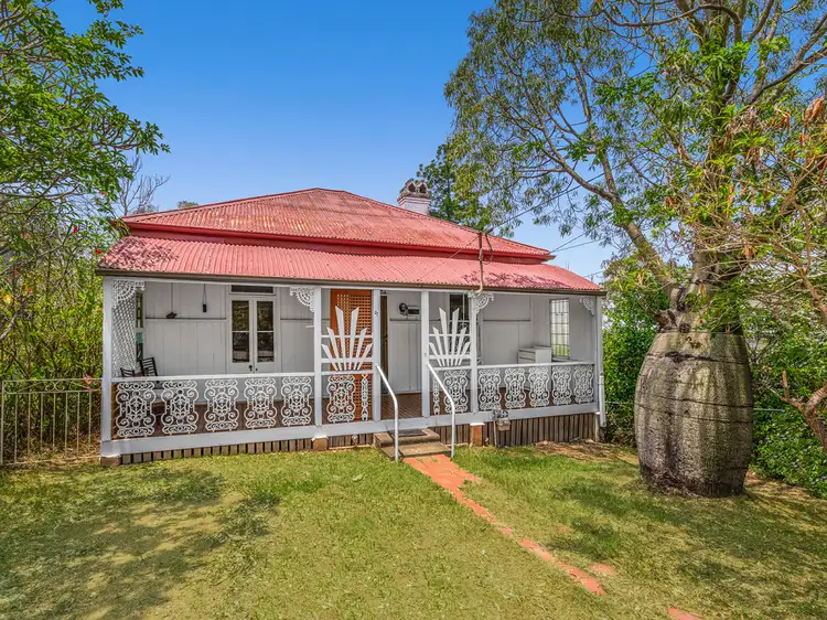 27 Frederick Street, Taringa QLD 4068
