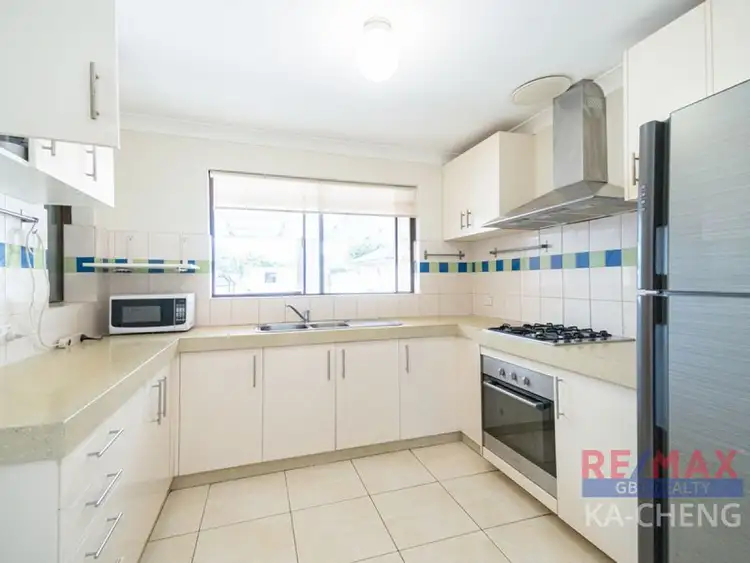 2 Dreyfus Place, Dianella WA 6059