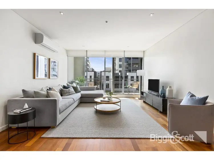 302/84 Bay Street, Port Melbourne VIC 3207