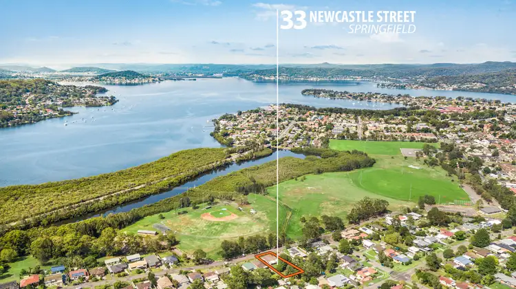 33 Newcastle Street, Springfield NSW 2250