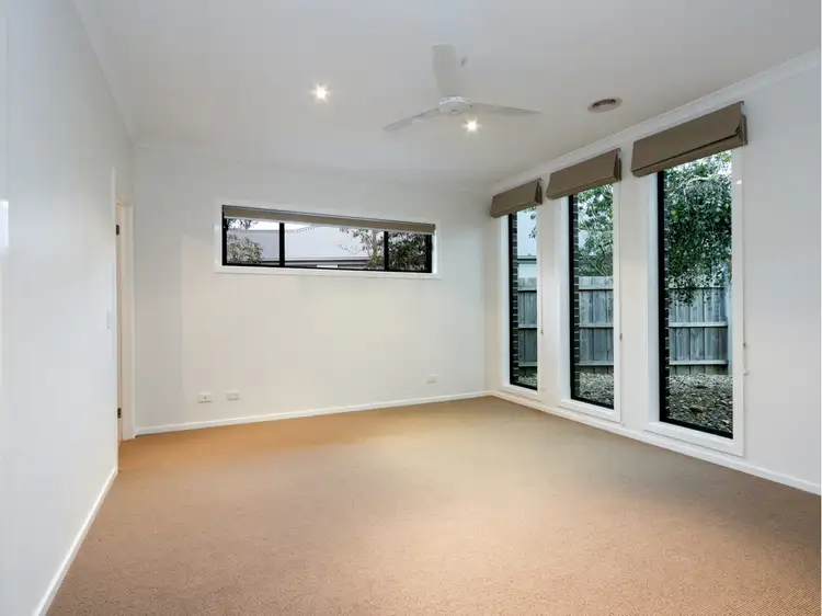 Second view of Homely house listing, 4 Simmons Court, Sale VIC 3850