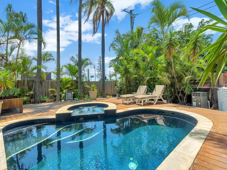 11/42 Beach Parade, Surfers Paradise QLD 4217