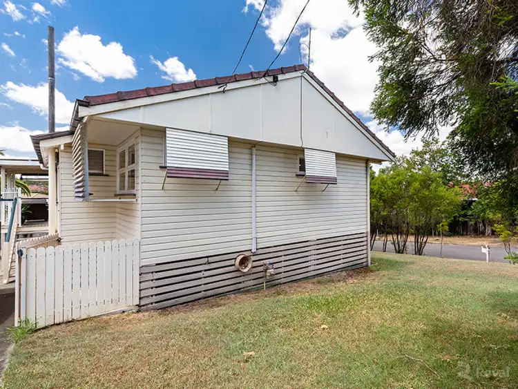 Second view of Homely house listing, 14 Calonne Street, Upper Mount Gravatt QLD 4122