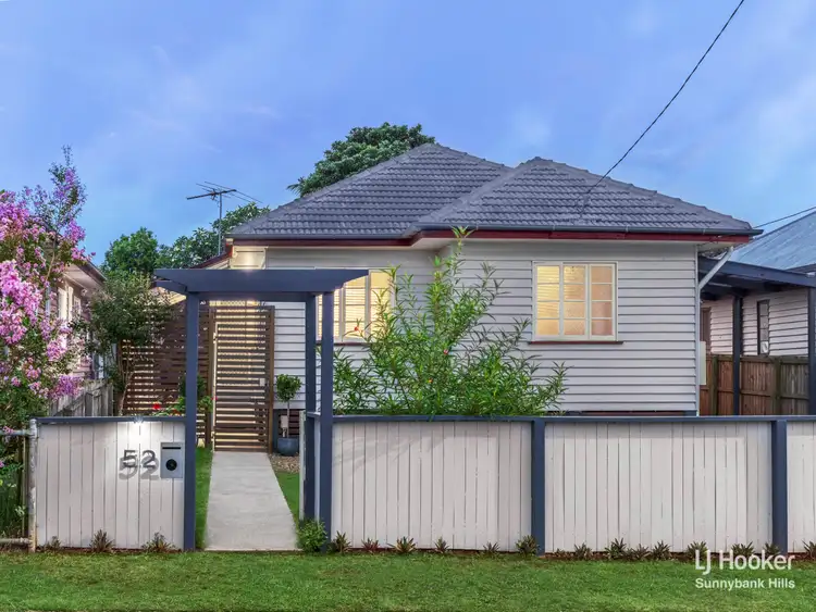 52 Lindwall Street, Upper Mount Gravatt QLD 4122
