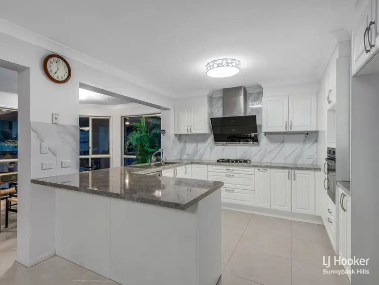 Fifth view of Homely house listing, 2 Lexington Place, Wishart QLD 4122