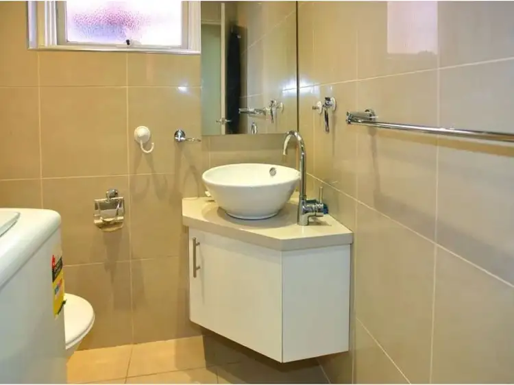 Third view of Homely apartment listing, 1/94 Glenhuntly Road, Elwood VIC 3184