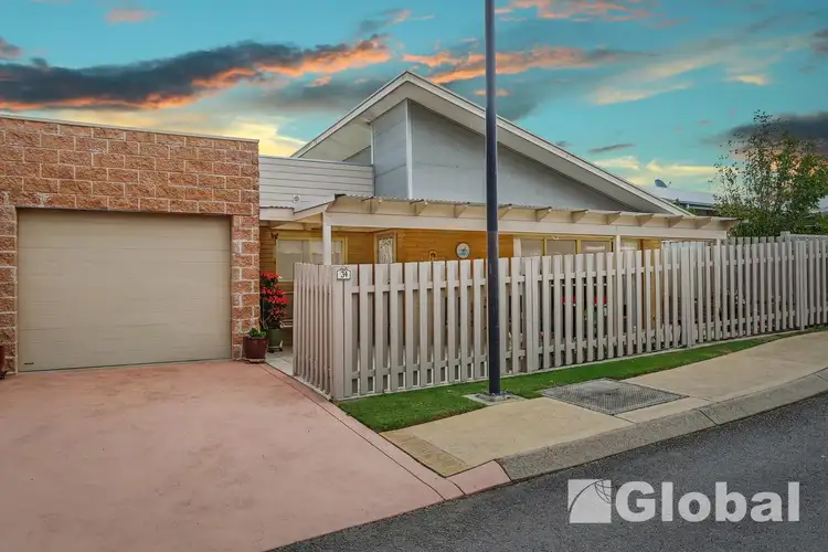 34 Phoenix  Drive, Warners Bay NSW 2282