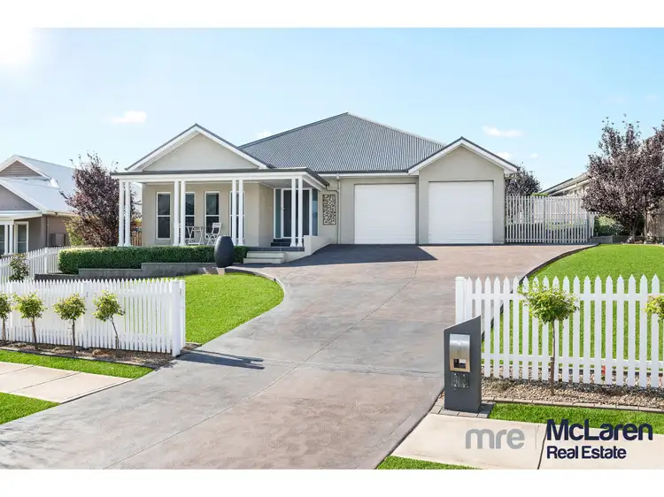 42 Rheinbergers Circuit, Elderslie NSW 2570