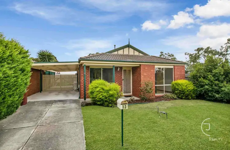 13 Parkside Mews, Cranbourne West VIC 3977