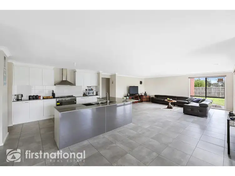Sixth view of Homely house listing, 14 Durling Close, Yarragon VIC 3823