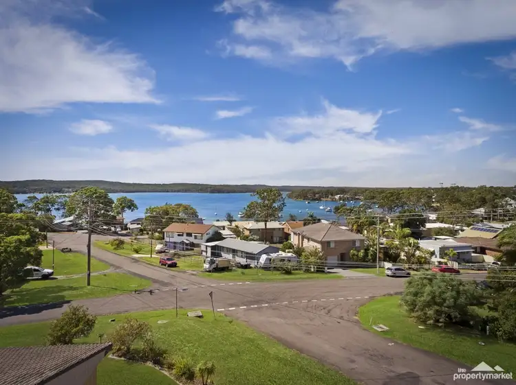9 Murraba Crescent, Gwandalan NSW 2259