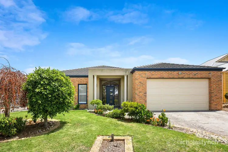 12 Samuel Way, Mornington VIC 3931