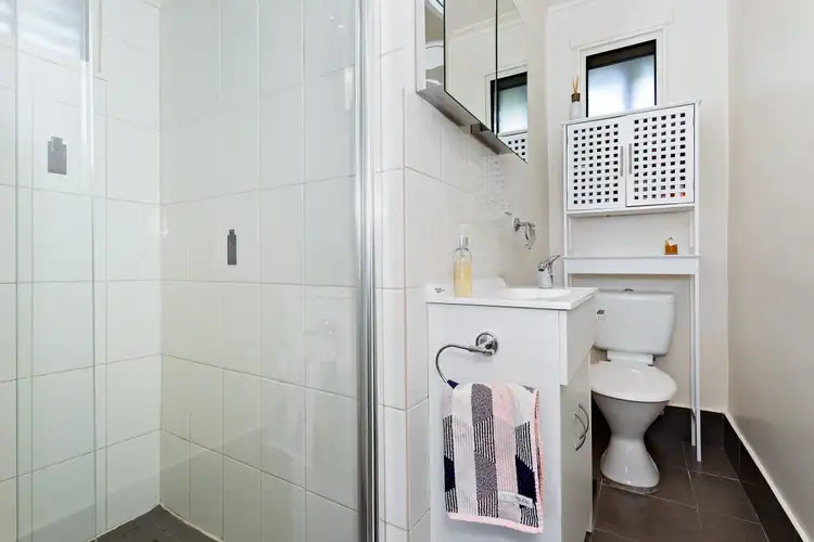 Fifth view of Homely apartment listing, 9/158 Victoria Road, Hawthorn East VIC 3123