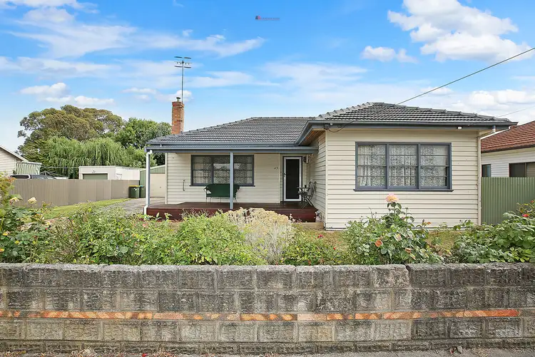49 Wallace Street, Colac VIC 3250