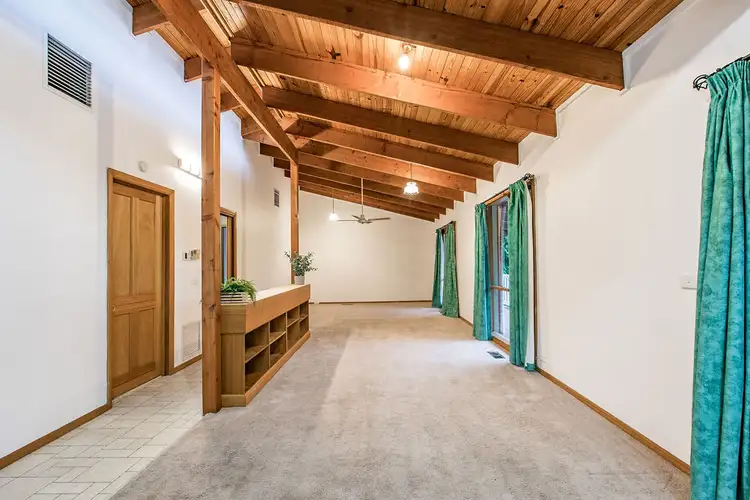 Sixth view of Homely house listing, 10 Eltham Court, Wodonga VIC 3690