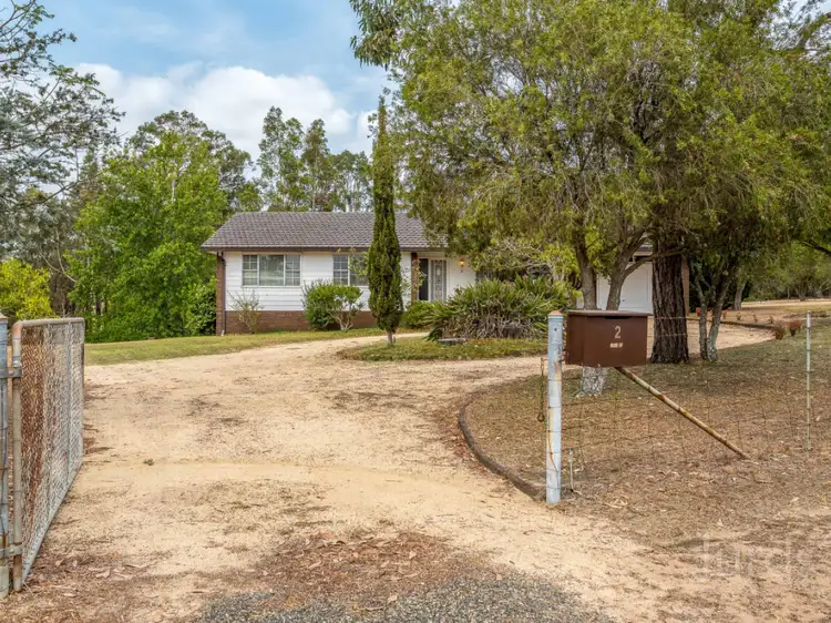 2 Lake Road, Kearsley NSW 2325