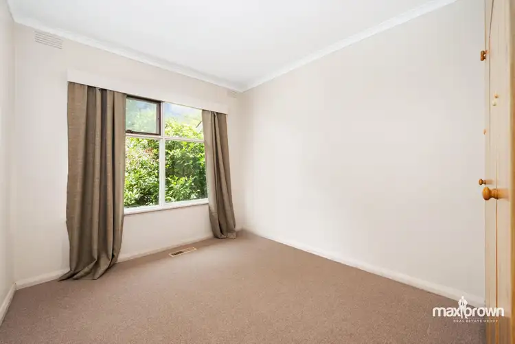 Sixth view of Homely house listing, 5 St James Avenue, Montrose VIC 3765