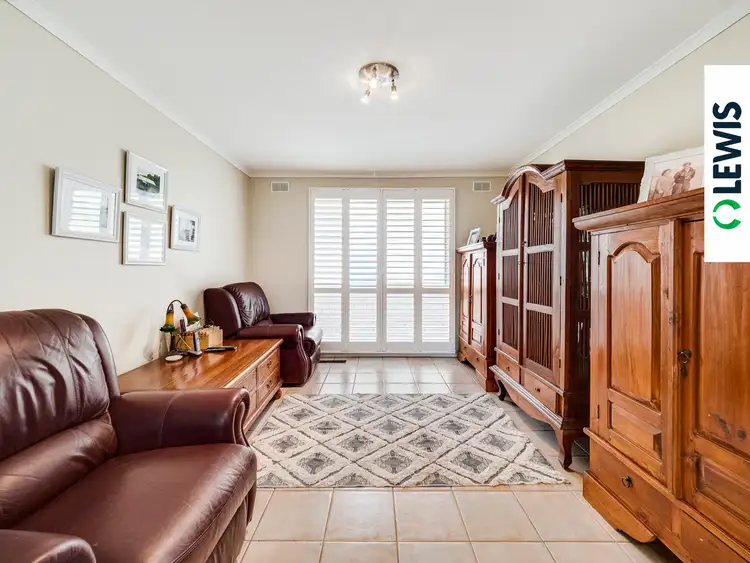 Fifth view of Homely house listing, 86 Hothlyn Drive, Craigieburn VIC 3064