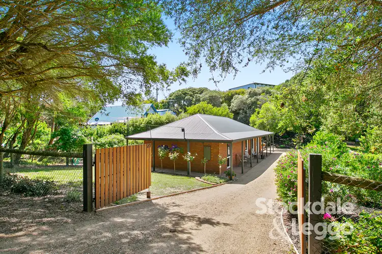 27 Hogan Drive, Rye VIC 3941