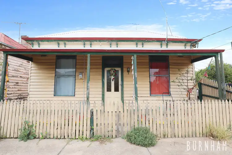 11 Gledhill Street, Seddon VIC 3011