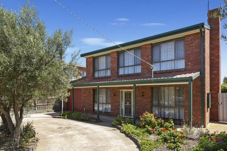 17 Coach Road, Indented Head VIC 3223