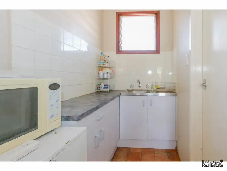 Third view of Homely unit listing, 2/31 Seymour Street, Bathurst NSW 2795