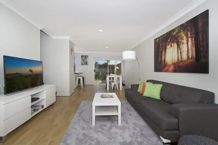 2/1 Falcon Way, Tweed Heads South NSW 2486