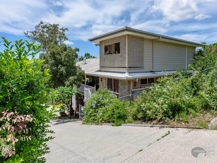 19 Meadowvale Street, Oxenford QLD 4210