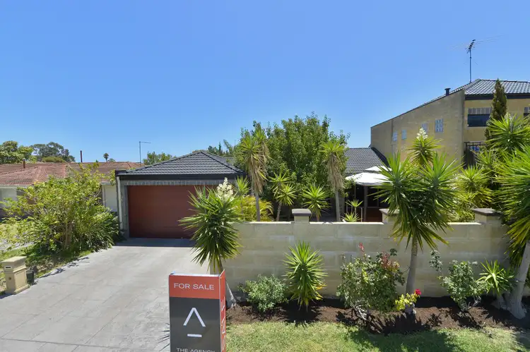 54 Hackett Street, Mandurah WA 6210