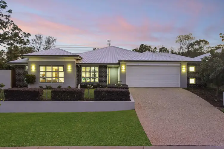 22 Brimblecombe Drive, Middle Ridge QLD 4350