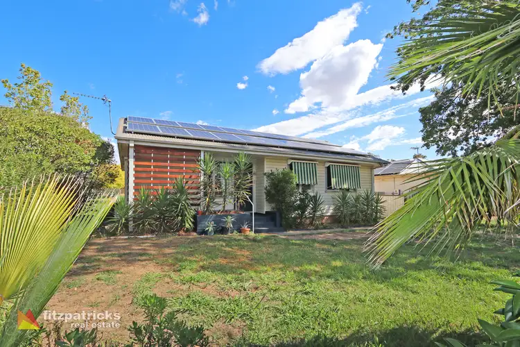 26 McKell Avenue, Mount Austin NSW 2650