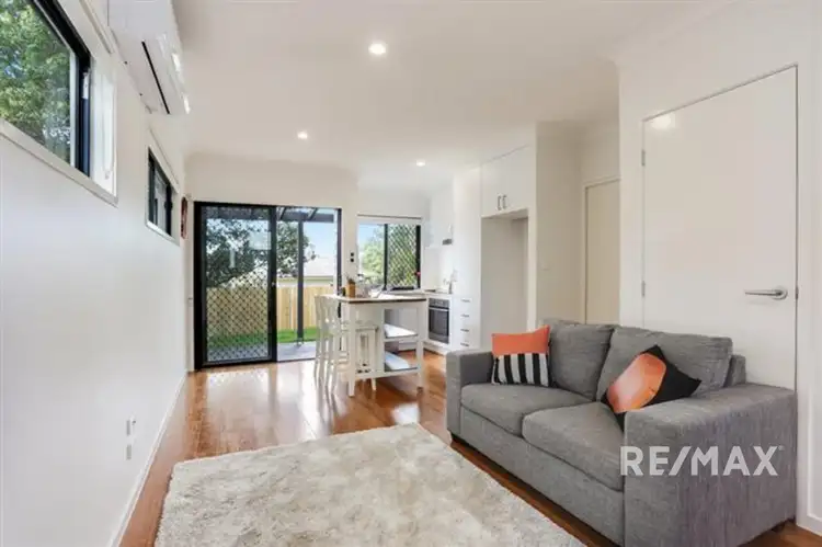 Fourth view of Homely townhouse listing, 2/7-11 Kennington Road, Camp Hill QLD 4152