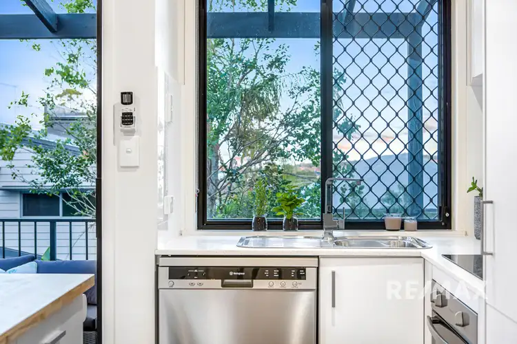 Fourth view of Homely townhouse listing, 4/7-11 Kennington Road, Camp Hill QLD 4152