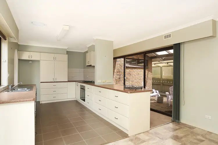Fourth view of Homely house listing, 8 Cardell Court, Colac VIC 3250