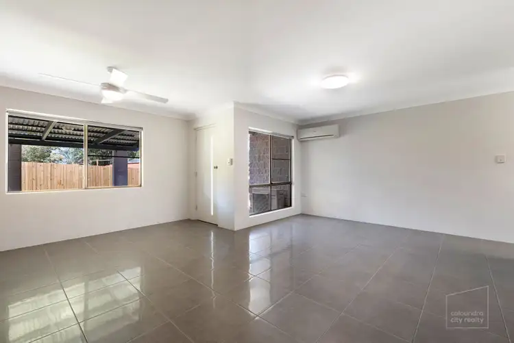 Sixth view of Homely semi-detached listing, 2/3 Conebush Crescent, Aroona QLD 4551