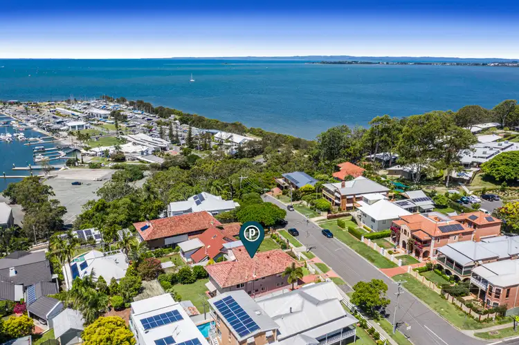 Sixth view of Homely house listing, 15 Britannia Street, Manly QLD 4179