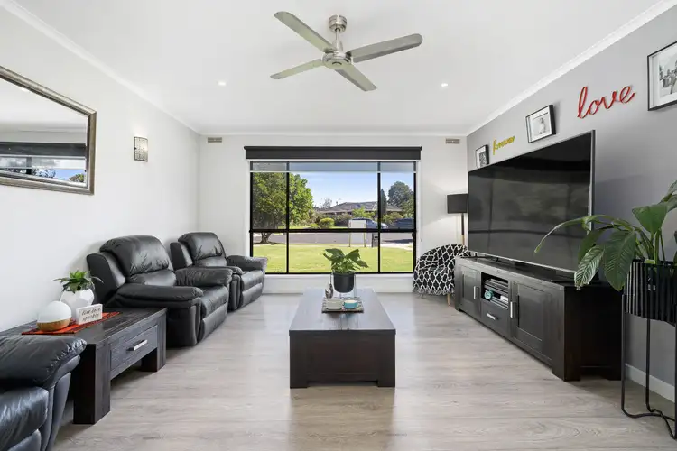 Second view of Homely house listing, 5 Banksia Court, Sale VIC 3850