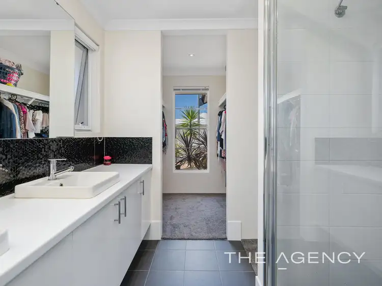 Fifth view of Homely house listing, 27 Avana Loop, Caversham WA 6055