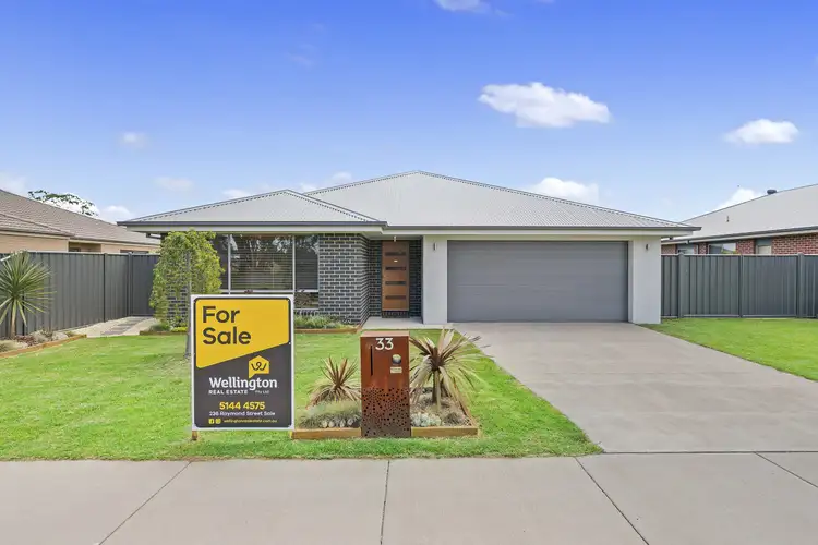 33 Killeen Street, Stratford VIC 3862