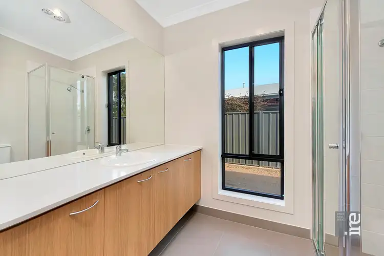 Seventh view of Homely house listing, 5 Macquarie Court, Wangaratta VIC 3677
