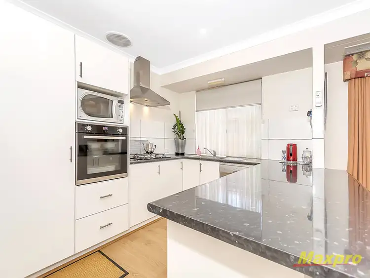 15 Alaric Court, Parkwood WA 6147