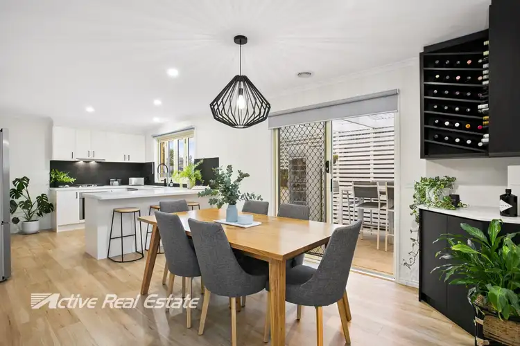18 Settlers Way, Mount Martha VIC 3934