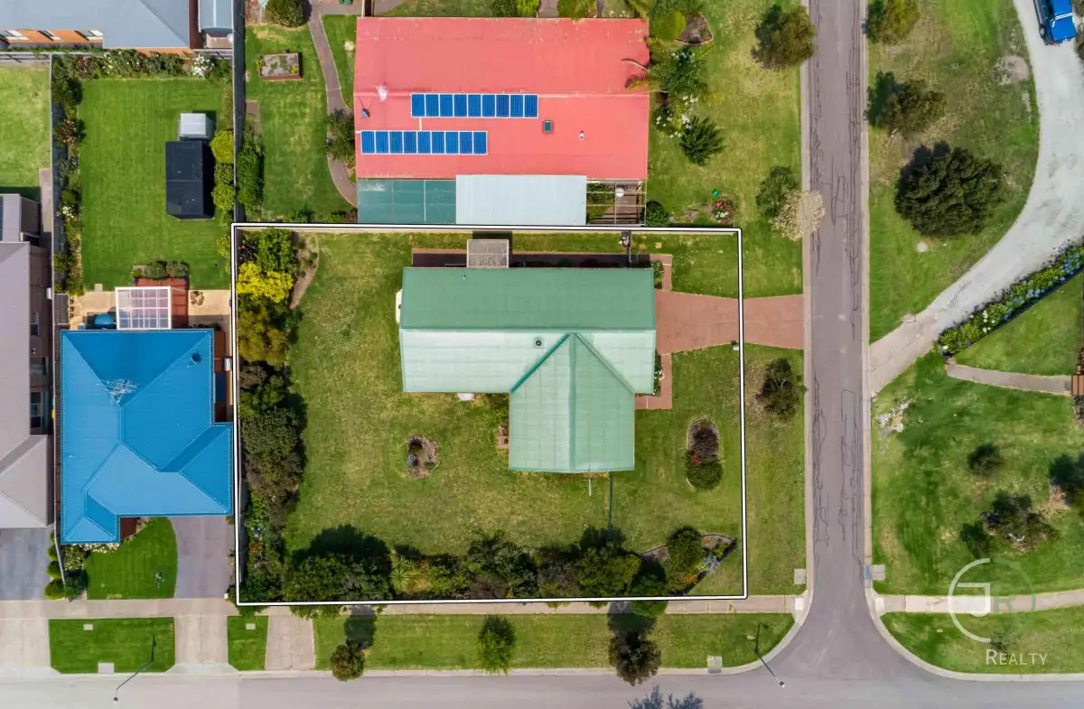 Main view of Homely house listing, 1 Boormani Court, Koo Wee Rup VIC 3981
